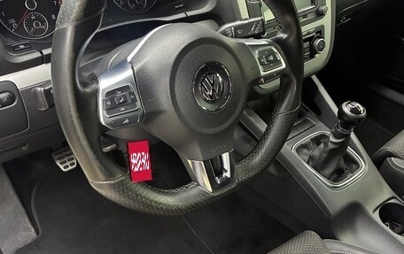 Volkswagen Scirocco III рестайлинг, 2011 год, 1 100 000 рублей, 21 фотография