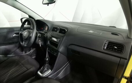 Volkswagen Polo VI (EU Market), 2017 год, 495 000 рублей, 10 фотография