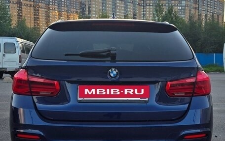 BMW 3 серия, 2018 год, 2 500 000 рублей, 3 фотография