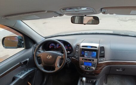 Hyundai Santa Fe III рестайлинг, 2010 год, 1 050 000 рублей, 2 фотография