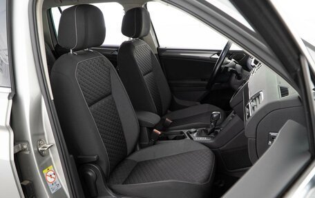 Volkswagen Tiguan II, 2018 год, 2 449 050 рублей, 8 фотография
