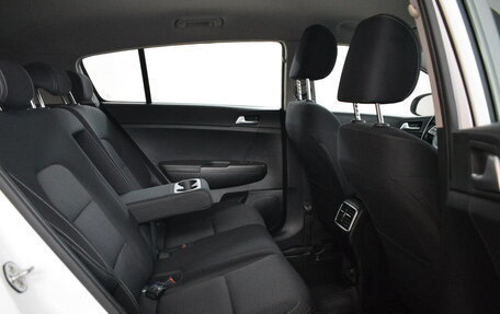 KIA Sportage IV рестайлинг, 2021 год, 1 860 000 рублей, 13 фотография