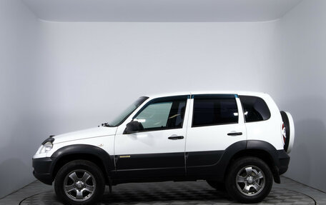 Chevrolet Niva I рестайлинг, 2017 год, 770 000 рублей, 8 фотография