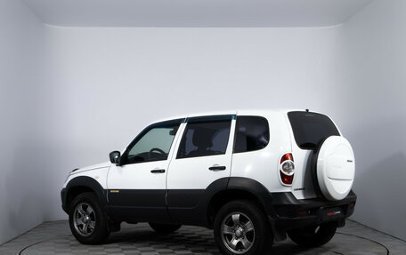 Chevrolet Niva I рестайлинг, 2017 год, 770 000 рублей, 7 фотография