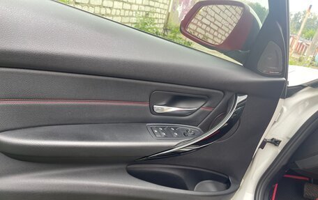 BMW 3 серия, 2015 год, 2 750 000 рублей, 29 фотография