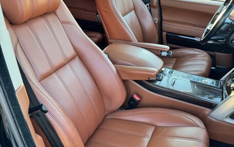 Land Rover Range Rover IV рестайлинг, 2015 год, 4 400 000 рублей, 17 фотография