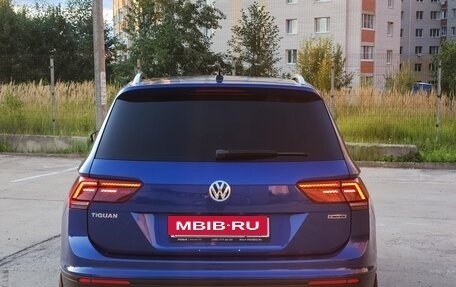Volkswagen Tiguan II, 2018 год, 2 770 000 рублей, 6 фотография