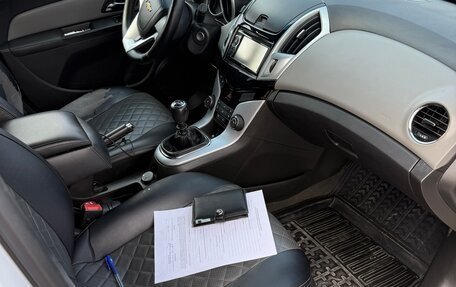 Chevrolet Cruze II, 2014 год, 1 110 000 рублей, 32 фотография