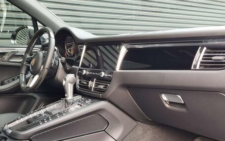 Porsche Macan I рестайлинг, 2021 год, 5 700 020 рублей, 9 фотография