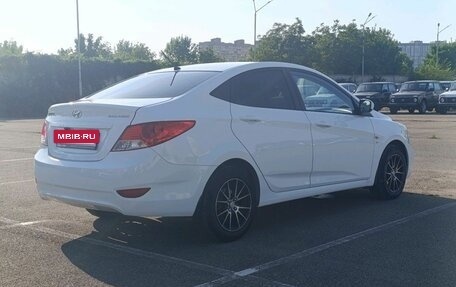 Hyundai Solaris II рестайлинг, 2014 год, 990 000 рублей, 5 фотография