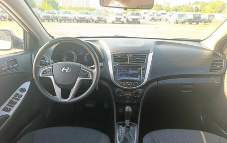 Hyundai Solaris II рестайлинг, 2014 год, 990 000 рублей, 13 фотография