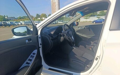 Hyundai Solaris II рестайлинг, 2014 год, 990 000 рублей, 9 фотография