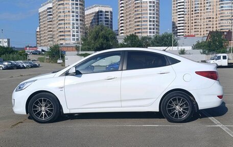 Hyundai Solaris II рестайлинг, 2014 год, 990 000 рублей, 8 фотография