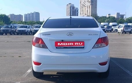 Hyundai Solaris II рестайлинг, 2014 год, 990 000 рублей, 6 фотография