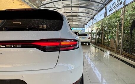 Porsche Macan I рестайлинг, 2021 год, 5 576 010 рублей, 3 фотография