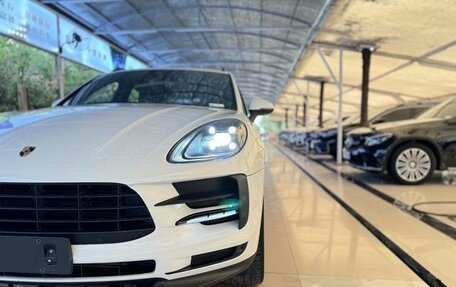Porsche Macan I рестайлинг, 2021 год, 5 576 010 рублей, 4 фотография