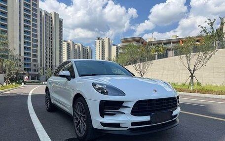 Porsche Macan I рестайлинг, 2021 год, 6 476 030 рублей, 2 фотография