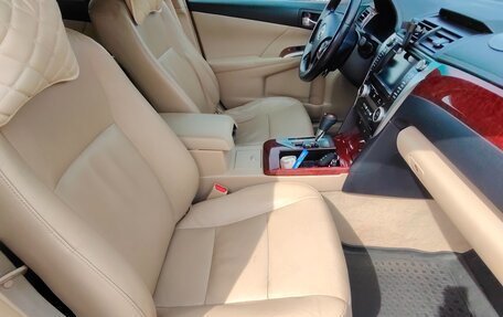 Toyota Camry, 2012 год, 1 750 000 рублей, 8 фотография