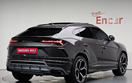 Lamborghini Urus I, 2022 год, 22 549 000 рублей, 3 фотография