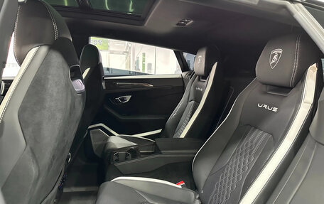 Lamborghini Urus I, 2024 год, 39 900 000 рублей, 7 фотография