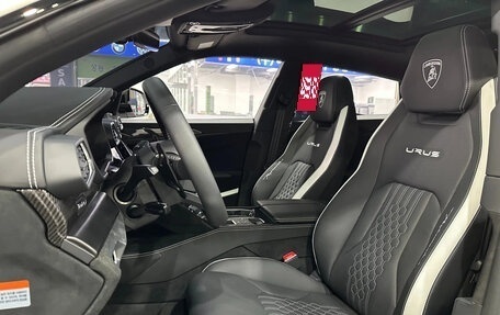 Lamborghini Urus I, 2024 год, 39 900 000 рублей, 6 фотография