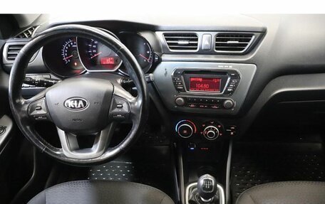 KIA Rio III рестайлинг, 2015 год, 909 800 рублей, 9 фотография