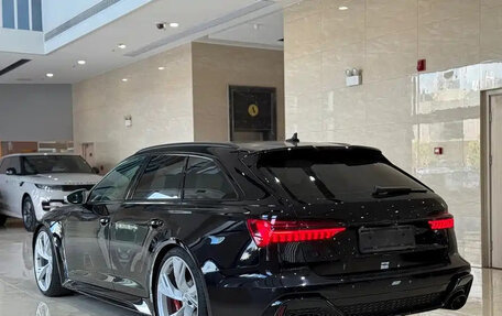 Audi RS 6, 2022 год, 15 500 777 рублей, 7 фотография
