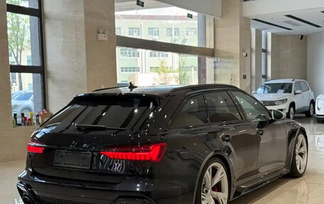 Audi RS 6, 2022 год, 15 500 777 рублей, 5 фотография
