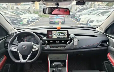 Changan CS75 I рестайлинг, 2022 год, 1 320 000 рублей, 8 фотография