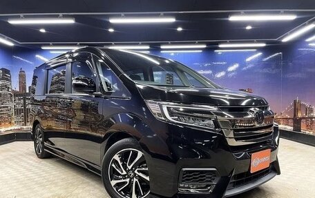Honda Stepwgn IV, 2020 год, 2 027 000 рублей, 2 фотография