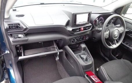 Daihatsu Rocky, 2022 год, 1 190 000 рублей, 18 фотография