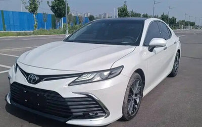 Toyota Camry, 2021 год, 1 900 000 рублей, 1 фотография