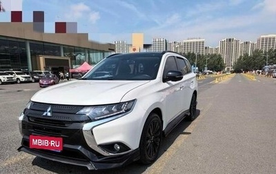 Mitsubishi Outlander III рестайлинг 3, 2022 год, 2 725 600 рублей, 1 фотография