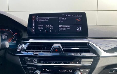 BMW 5 серия, 2021 год, 4 049 000 рублей, 15 фотография