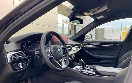BMW 5 серия, 2021 год, 4 049 000 рублей, 16 фотография