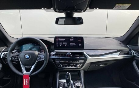 BMW 5 серия, 2021 год, 4 049 000 рублей, 14 фотография