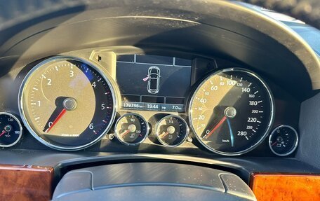 Volkswagen Touareg III, 2010 год, 1 650 000 рублей, 15 фотография