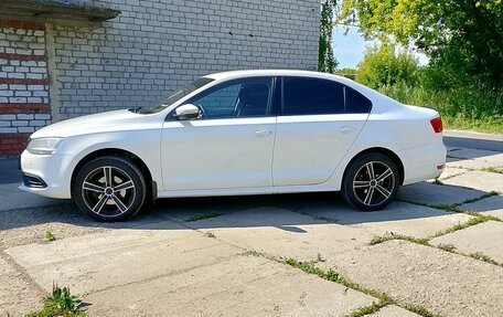 Volkswagen Jetta VI, 2012 год, 730 000 рублей, 3 фотография