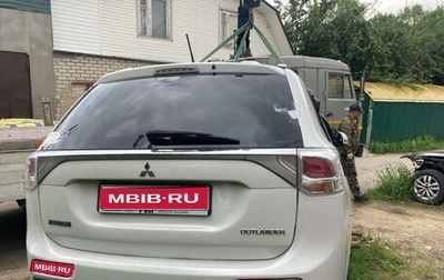 Mitsubishi Outlander III рестайлинг 3, 2012 год, 320 000 рублей, 1 фотография