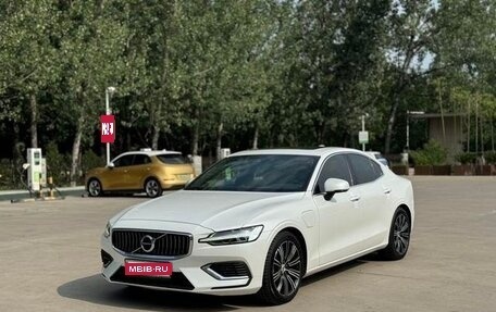 Volvo S60 III, 2021 год, 3 170 000 рублей, 1 фотография