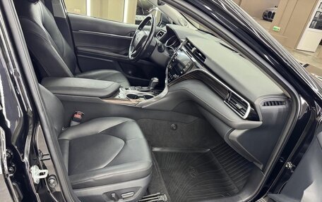 Toyota Camry, 2020 год, 3 250 000 рублей, 9 фотография