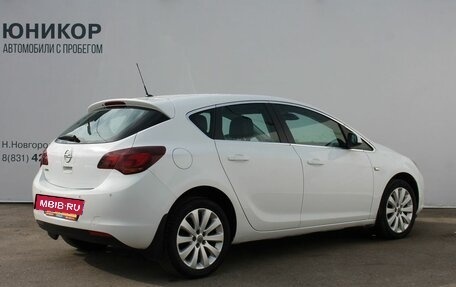 Opel Astra J, 2011 год, 769 000 рублей, 5 фотография