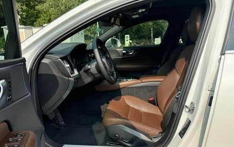 Volvo S60 III, 2021 год, 3 170 000 рублей, 5 фотография