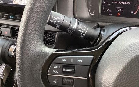Honda Stepwgn, 2022 год, 2 000 000 рублей, 31 фотография