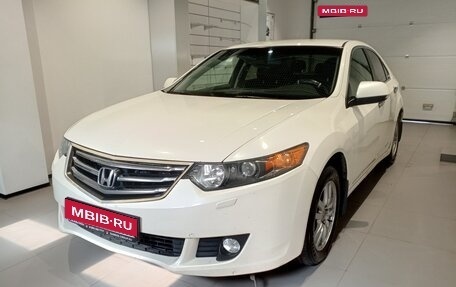 Honda Accord VIII рестайлинг, 2010 год, 859 000 рублей, 1 фотография