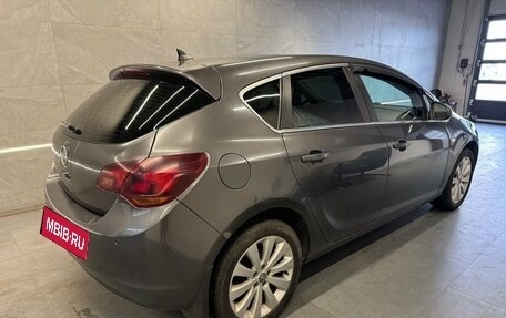 Opel Astra J, 2011 год, 649 000 рублей, 4 фотография
