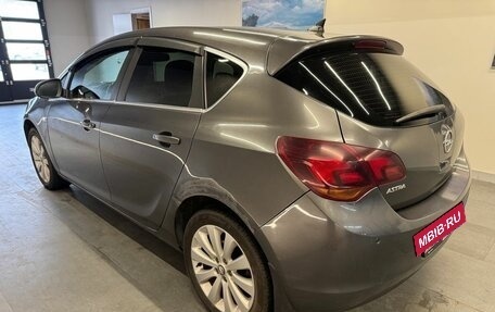 Opel Astra J, 2011 год, 649 000 рублей, 6 фотография