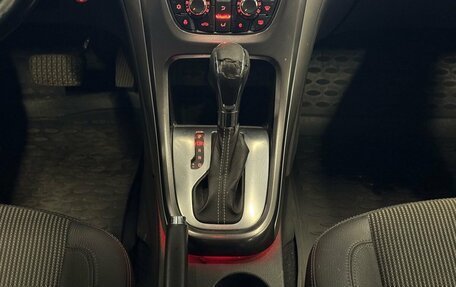 Opel Astra J, 2011 год, 649 000 рублей, 12 фотография
