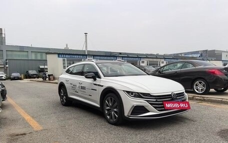 Volkswagen Passat CC, 2024 год, 4 068 000 рублей, 8 фотография