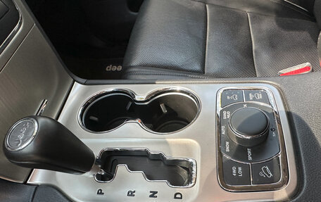 Jeep Grand Cherokee, 2010 год, 2 700 000 рублей, 20 фотография